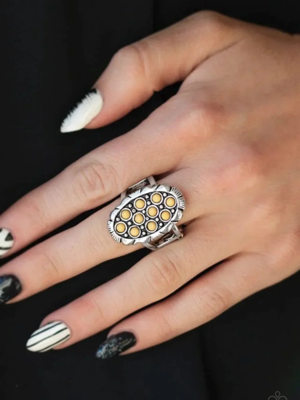 Paparazzi Jewelry Accessories - Cactus Garden - Yellow Ring - Vintage